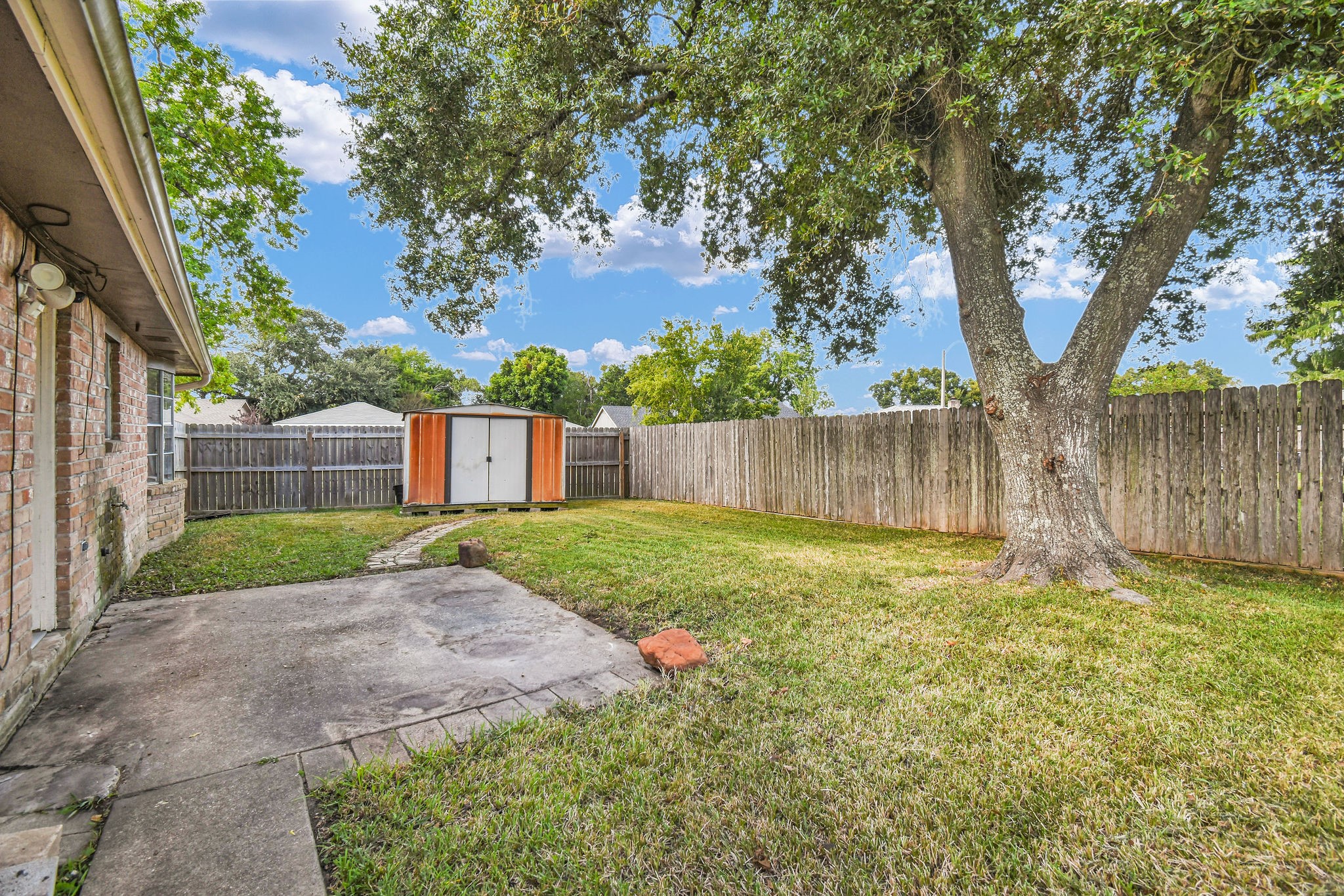16103 Tibet Road Friendswood, TX 77546 - Photo 33 of 38 Gallery Image 33