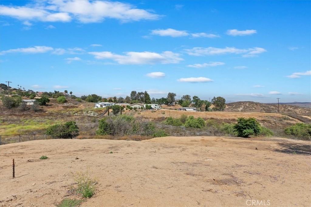 20061 Lounsberry Road Perris, CA 92570 - Photo 45 of 60