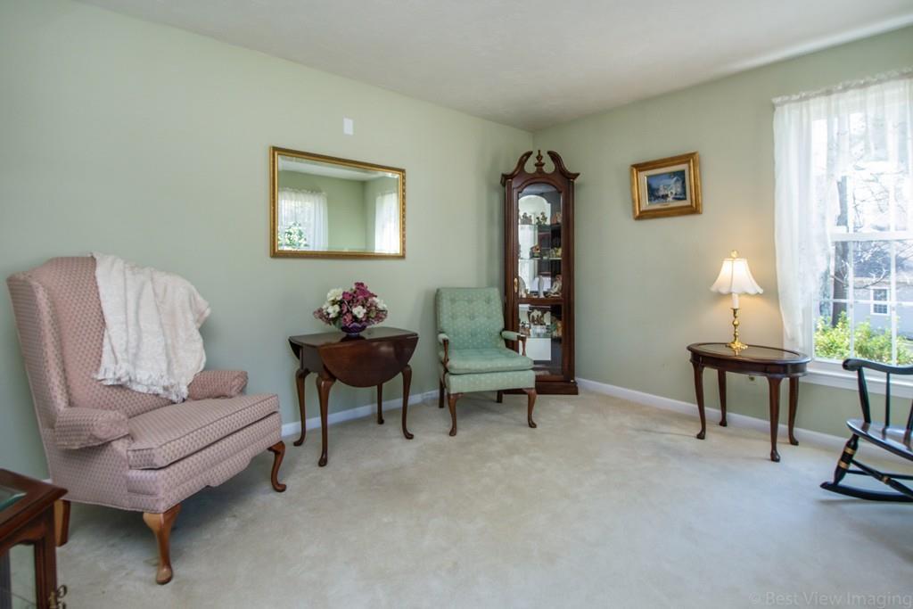 131 MacArthur Road Northbridge, MA 01534 - Photo 7 of 31 Gallery Image 7