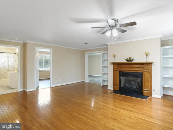 $339,900 | 112 Riverview Drive, Falling Waters, WV 25419