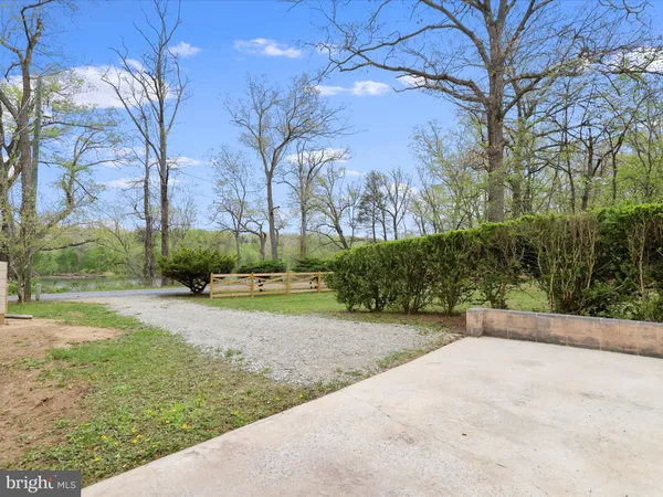$339,900 | 112 Riverview Drive, Falling Waters, WV 25419