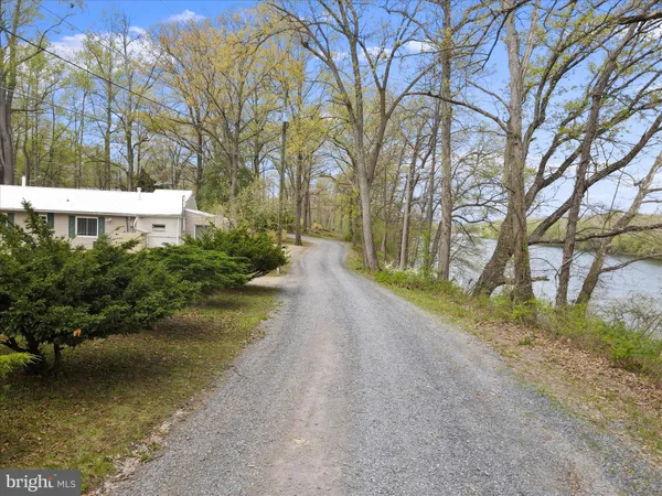 $339,900 | 112 Riverview Drive, Falling Waters, WV 25419