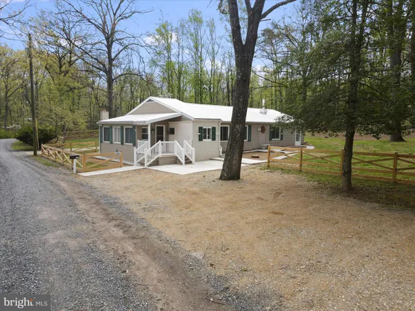 $339,900 | 112 Riverview Drive, Falling Waters, WV 25419