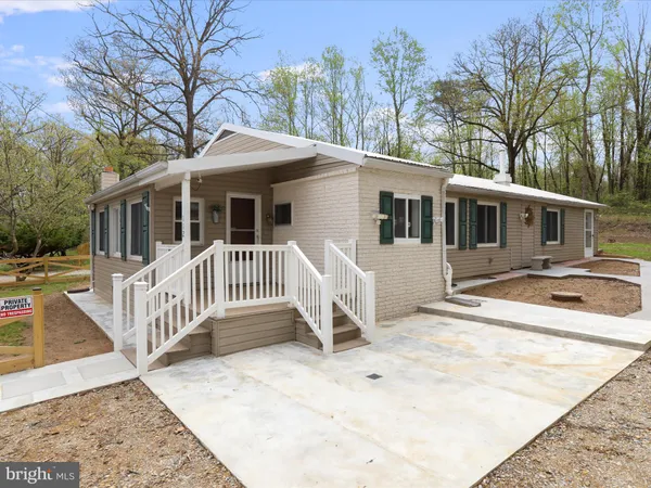 $339,900 | 112 Riverview Drive, Falling Waters, WV 25419