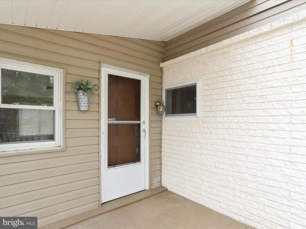 $339,900 | 112 Riverview Drive, Falling Waters, WV 25419