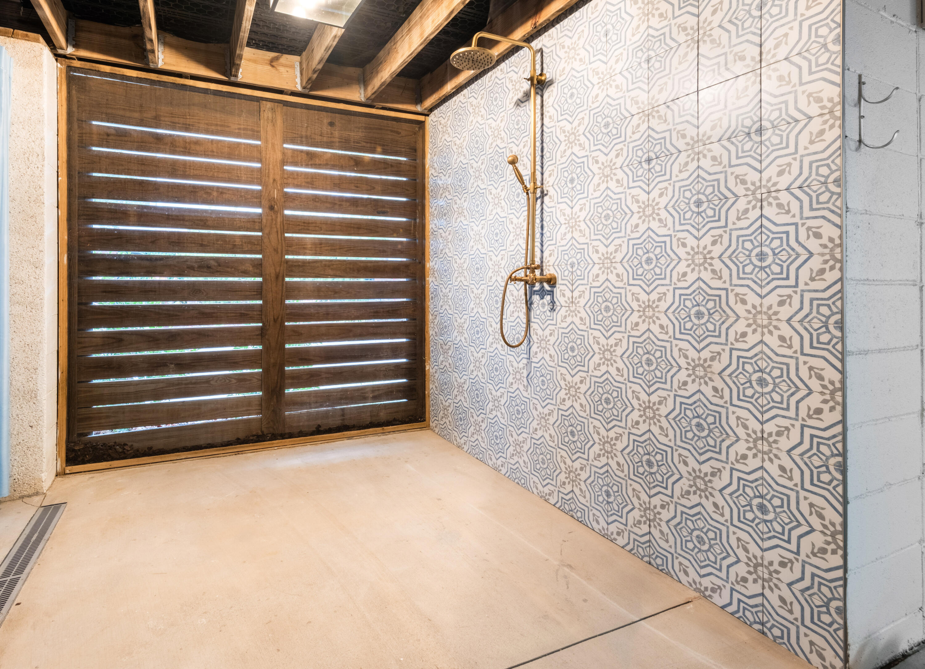 1017 Rivershore Road Charleston, SC 29492 - Photo 77 of 83 1017 Rivershore Rd_Eterna_Media-83