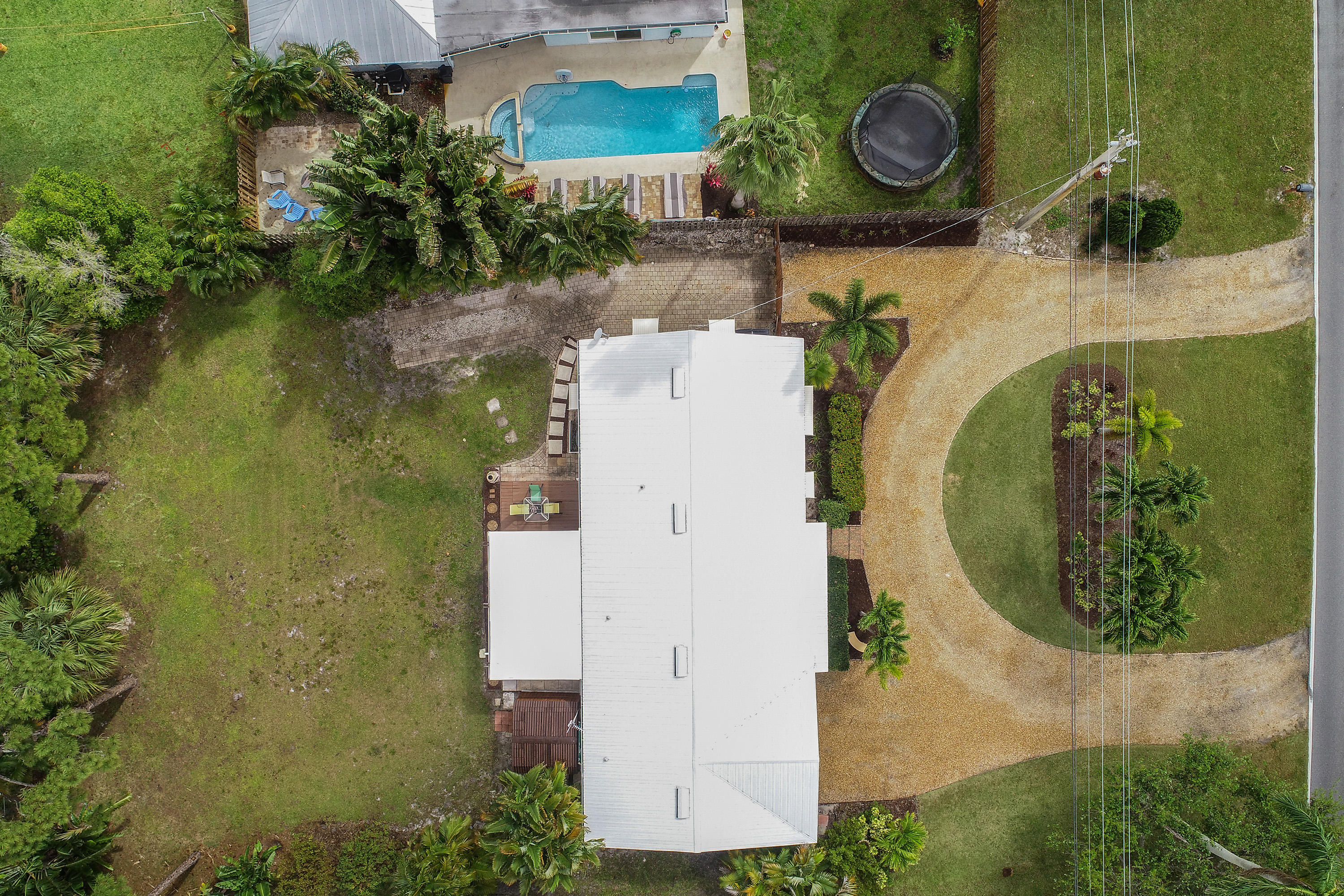 4885 Tequesta Drive Tequesta, FL 33469 - Photo 33 of 48 8445 Tequesta Drive Aerial (3)