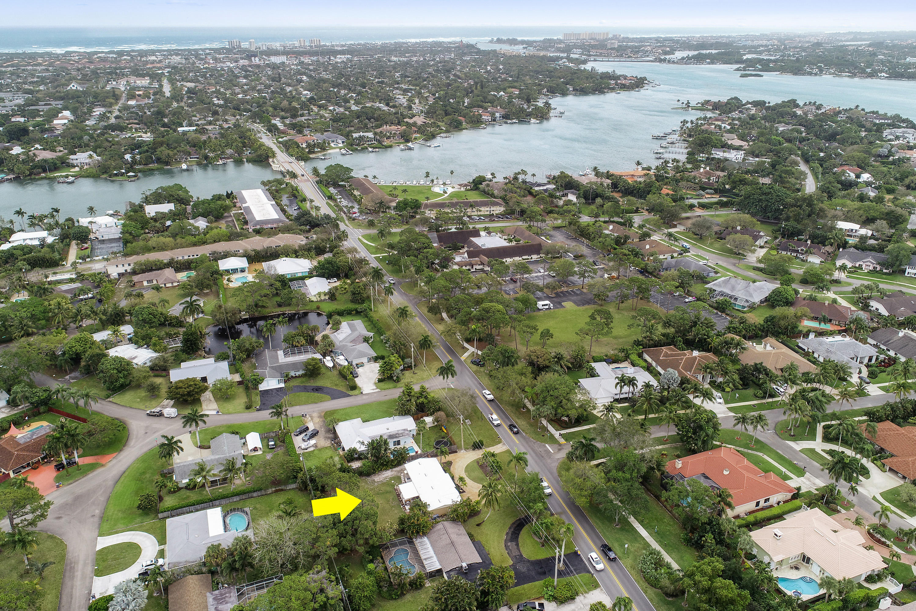 4885 Tequesta Drive Tequesta, FL 33469 - Photo 35 of 48 8445 Tequesta Drive Aerial (10)_marked
