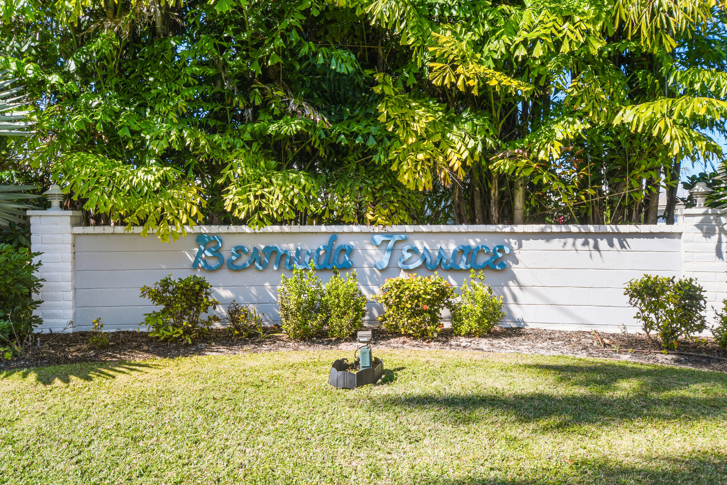 4885 Tequesta Drive Tequesta, FL 33469 - Photo 36 of 48 Bermuda Terrace Community