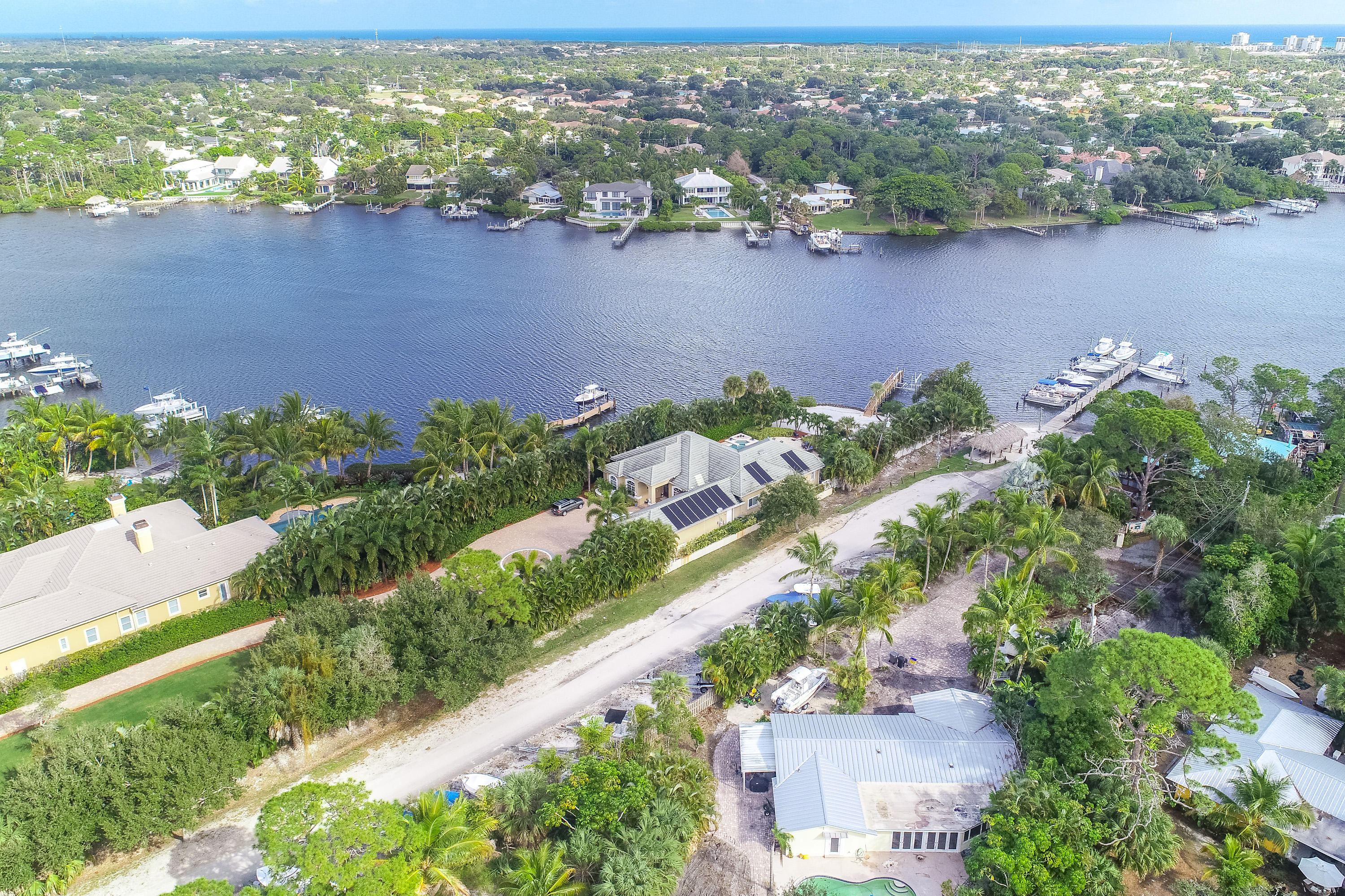 4885 Tequesta Drive Tequesta, FL 33469 - Photo 38 of 48 Walk to Marina