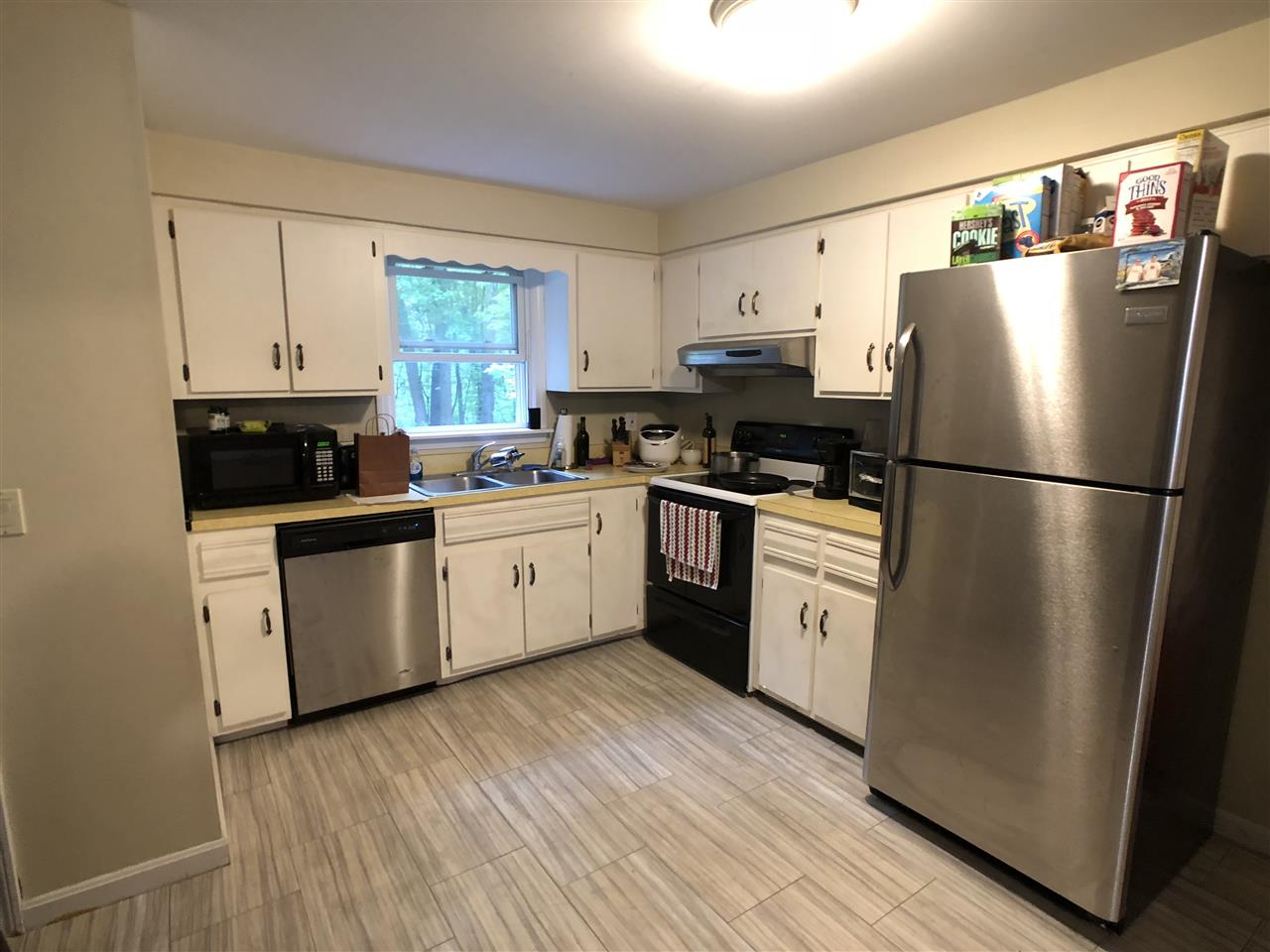 11 English Range Road Derry, NH 03038 - Photo 11 of 14