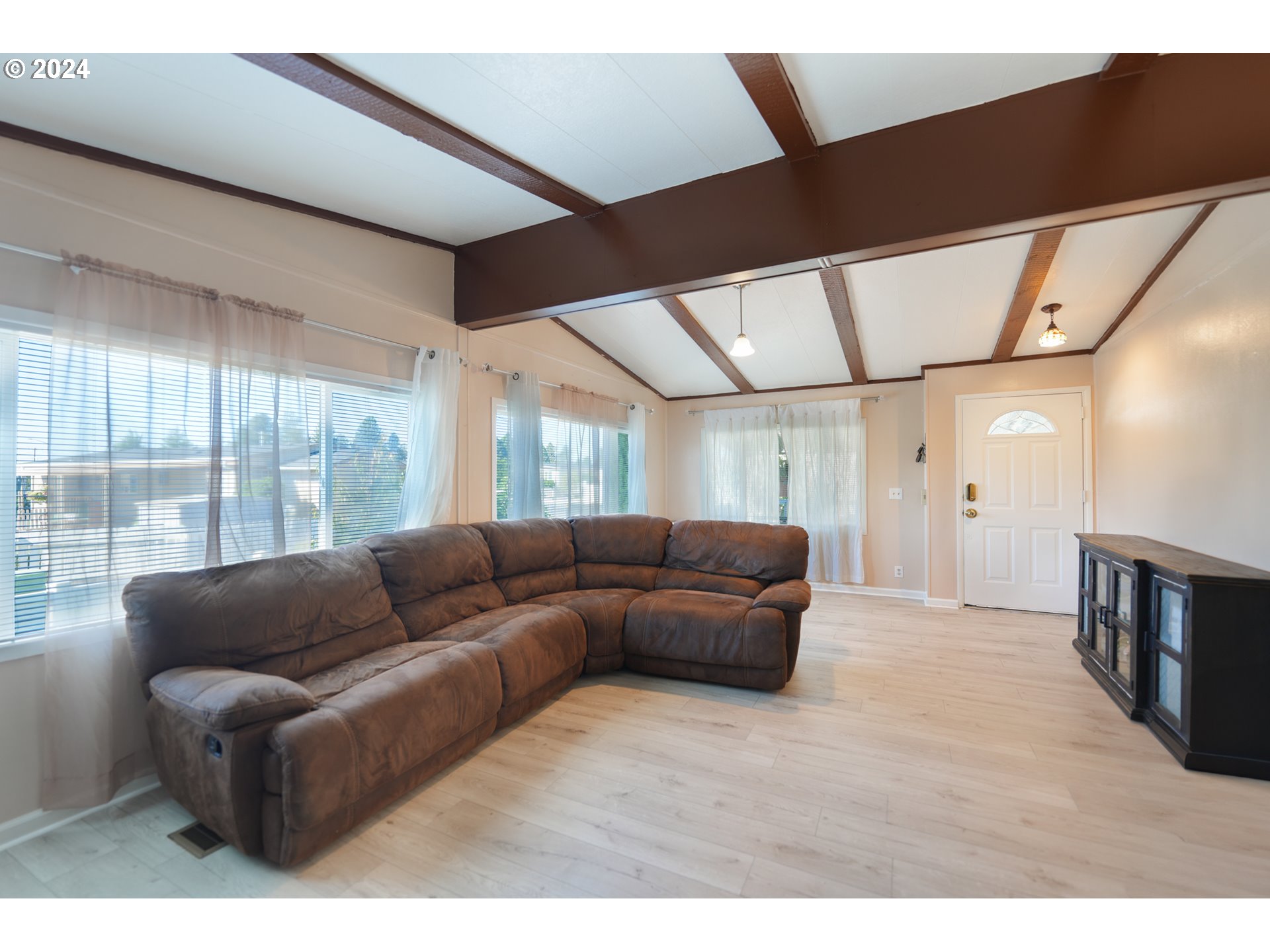 3414 Turner Road Southeast Salem, OR 97302 - Photo 8 of 31 Gallery Image 8