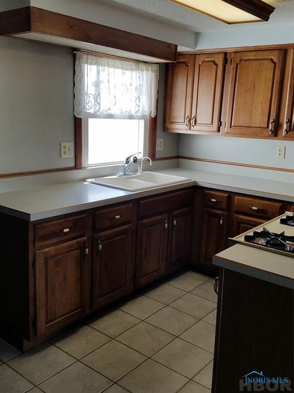 13055 Dohoney Road Defiance, OH 43512 - Photo 4 of 18 Photo 12