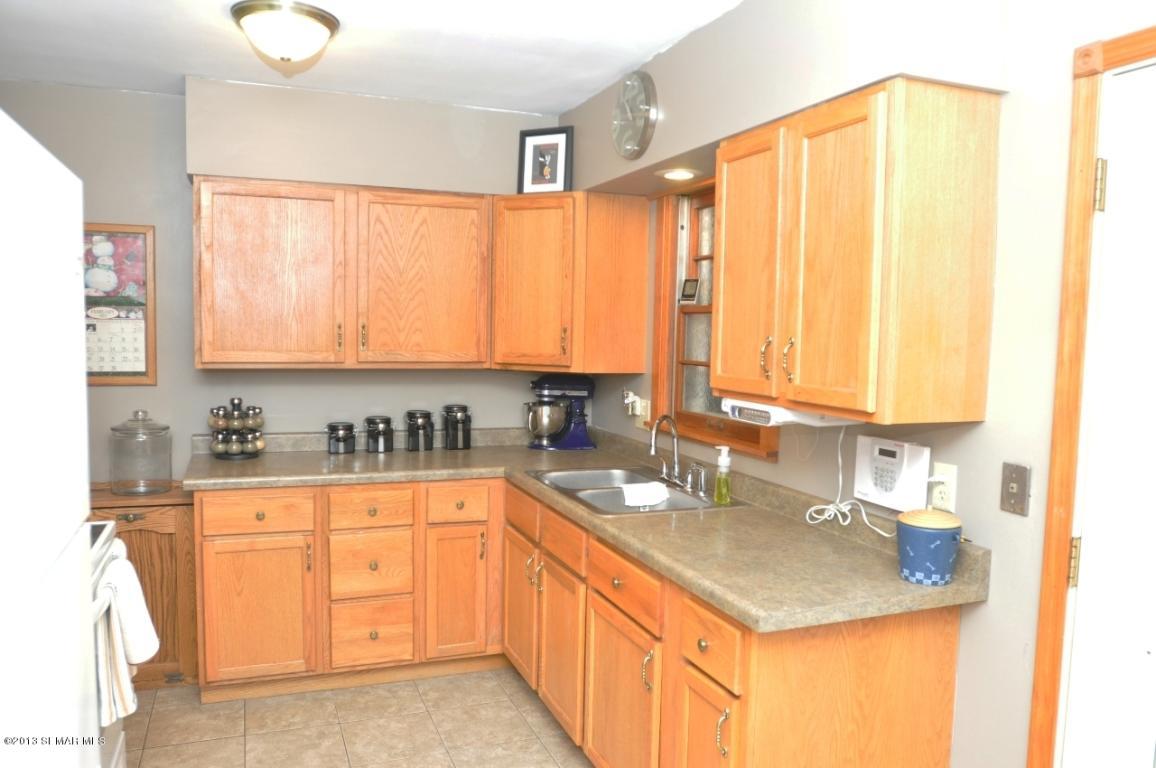 941 11th Avenue Northeast Rochester, MN 55906 - Photo 4 of 14