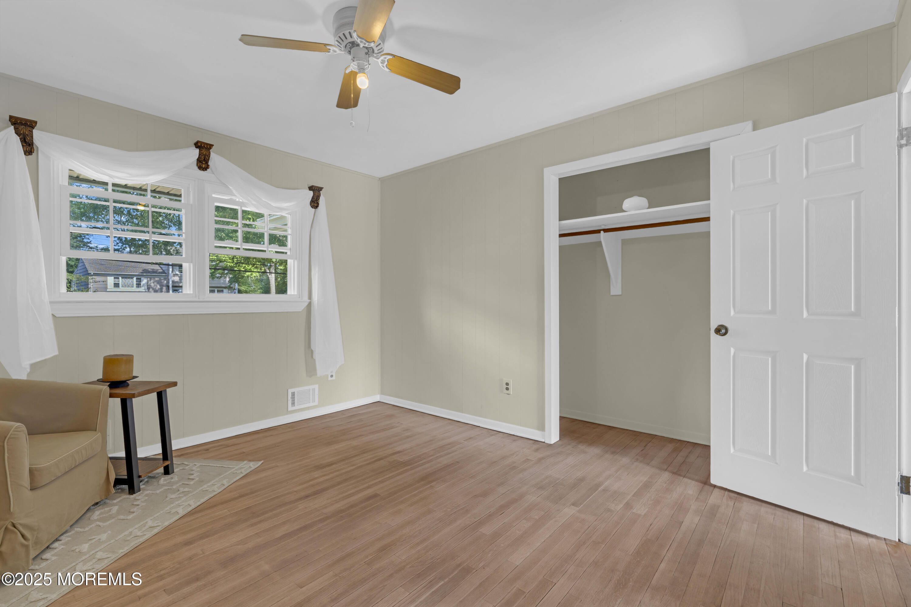 13 Mountview Road Morris Plains, NJ 07950 - Photo 34 of 59 an empty room with windows and closet