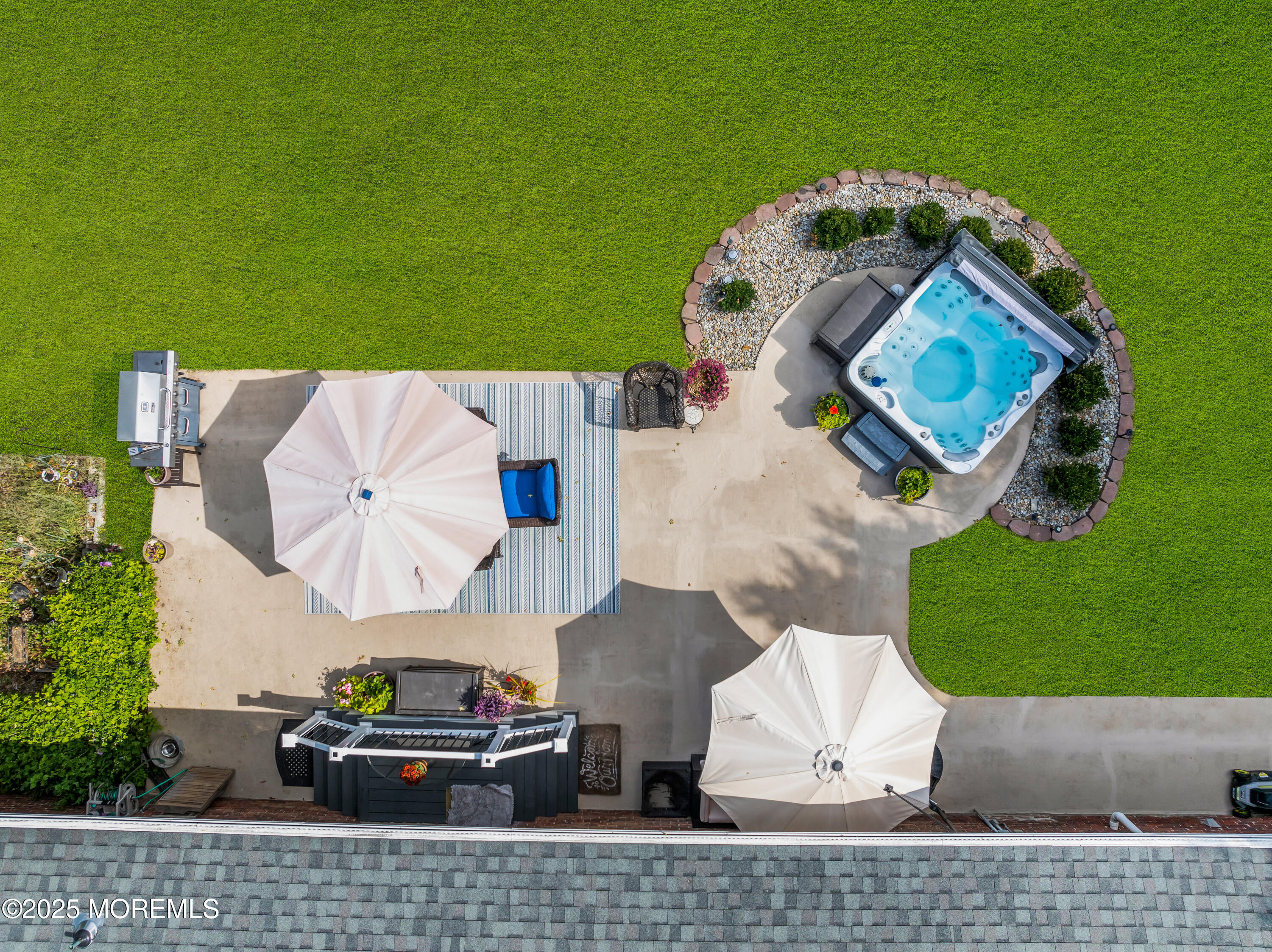 13 Mountview Road Morris Plains, NJ 07950 - Photo 54 of 59 an aerial view of a house with outdoor space and swimming pool