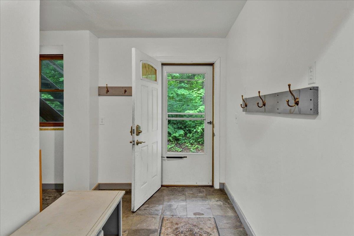 929 Codding Hollow Road Waterville, VT 05492 - Photo 6 of 57