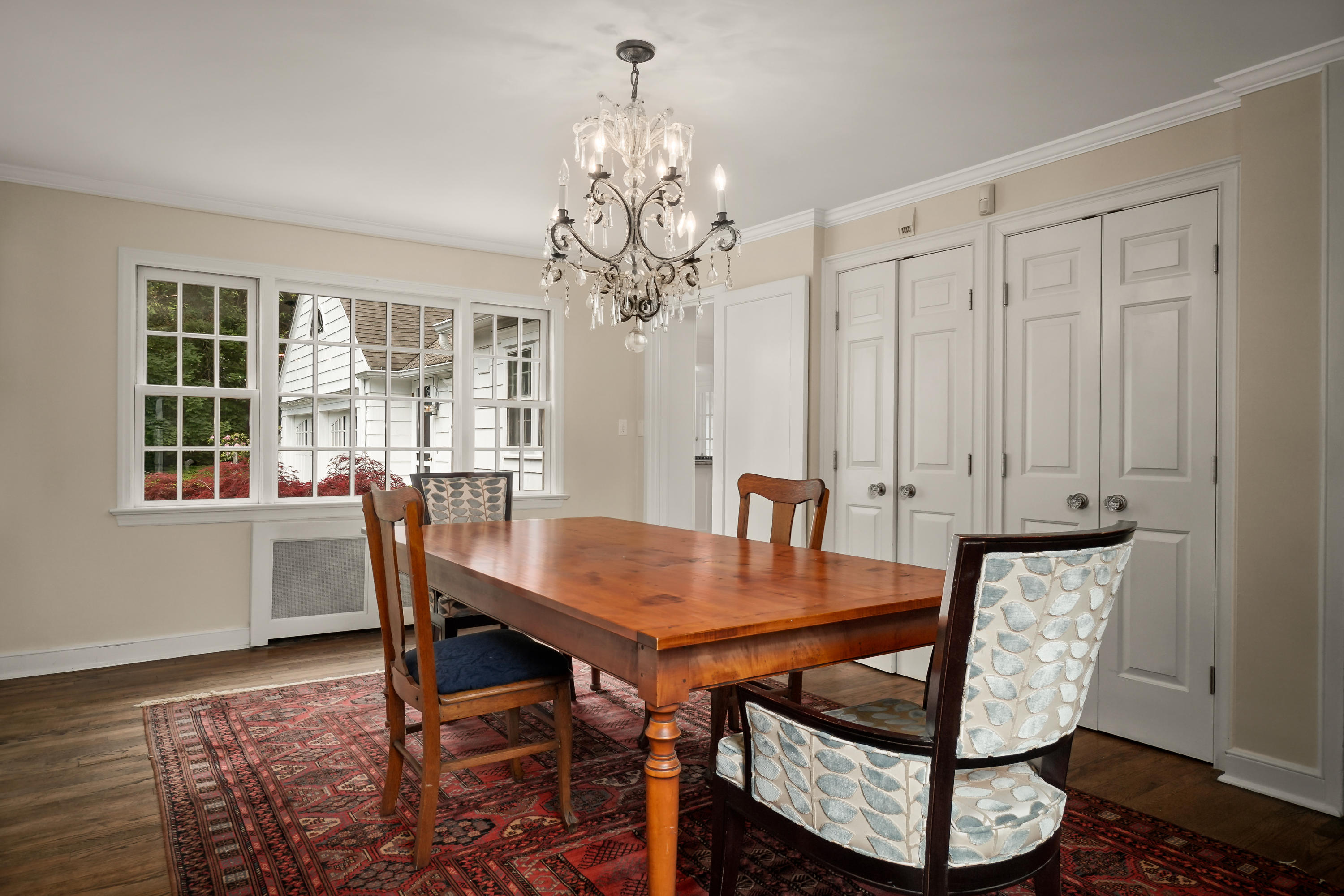 406 Silvermine Road New Canaan, CT 06840 - Photo 12 of 36 32