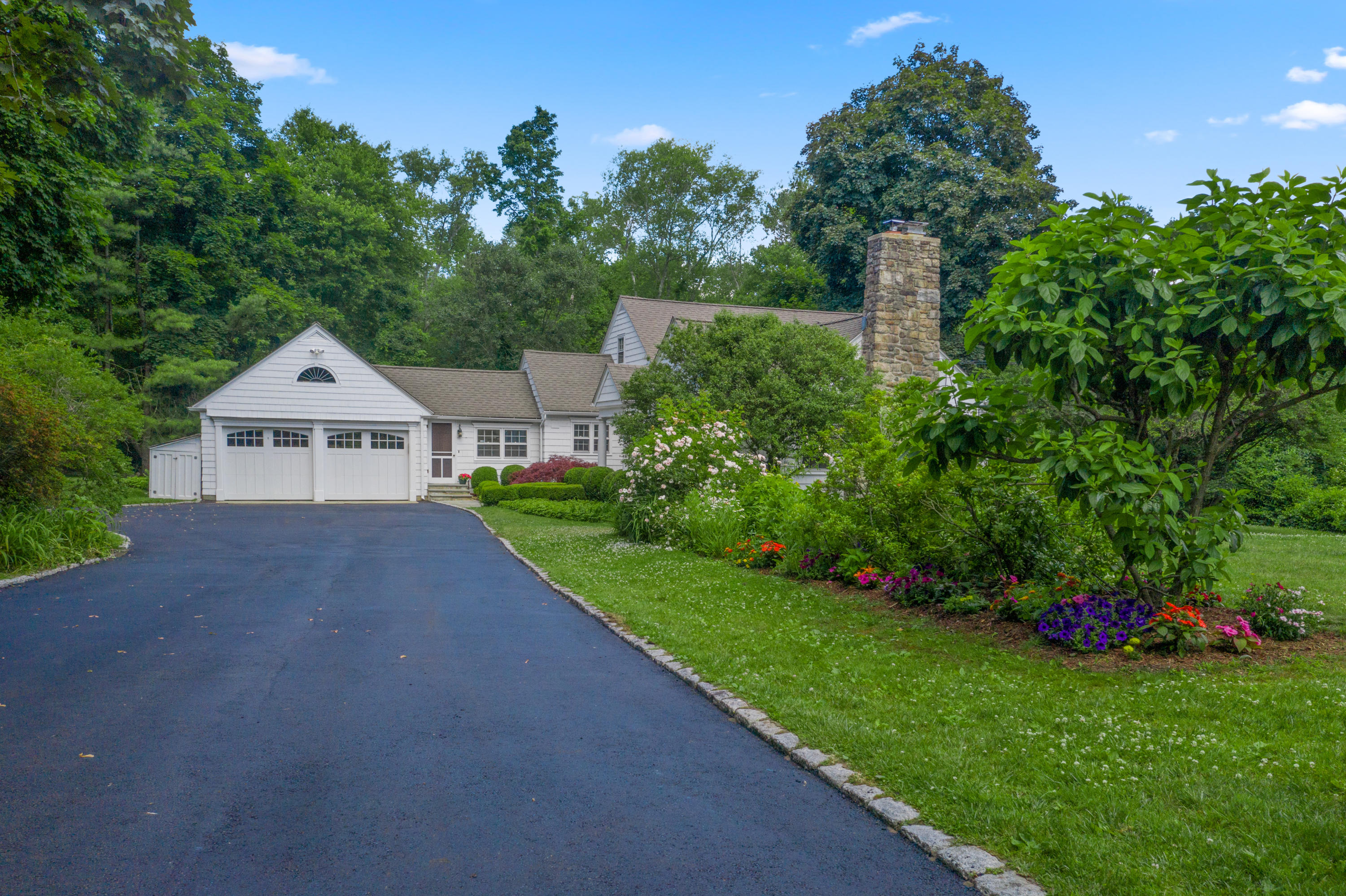 406 Silvermine Road New Canaan, CT 06840 - Photo 26 of 36 75