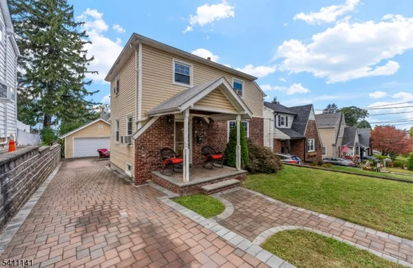a view of a house and outdoor space