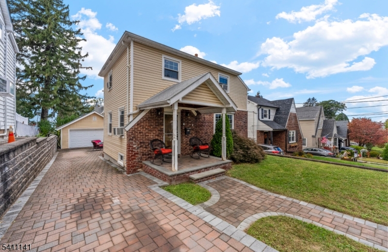 288 Sussex Road Wood-Ridge, NJ 07075 - Photo 1 of 29