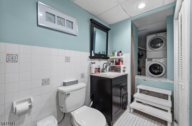 288 Sussex Road Wood-Ridge, NJ 07075 - Photo 24 of 29