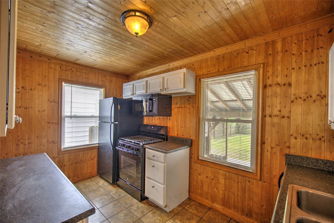 725 South 21st Street Decatur, IL 62521 - Photo 10 of 25 Gallery Image 10