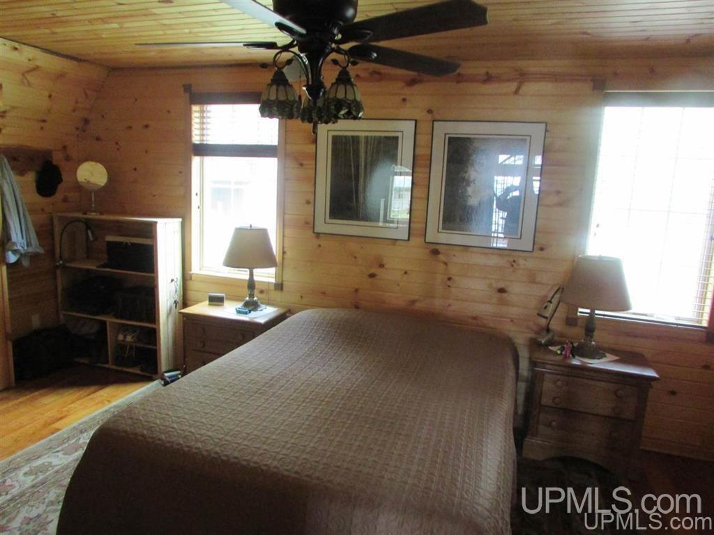 20563 Point Abbaye Road Lanse, MI 49946 - Photo 11 of 33