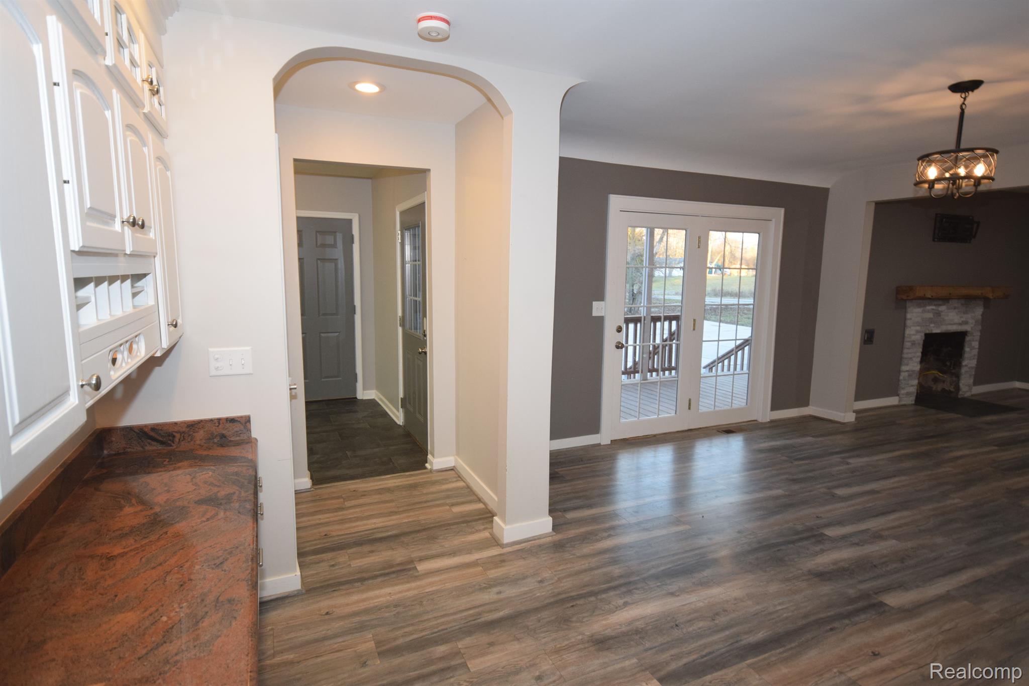 8487 North Vassar Road Mount Morris, MI 48458 - Photo 7 of 31 Gallery Image 7