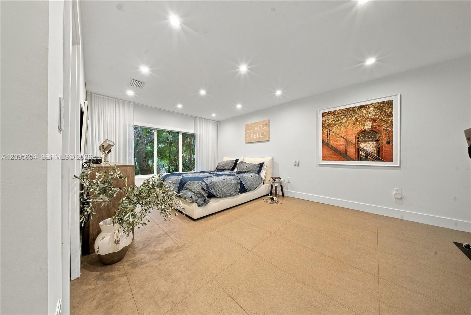 3680 Battersea Road Miami, FL 33133 - Photo 11 of 22 Gallery Image 11