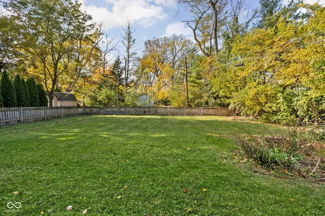 $374,900 | 8146 North Whittier Place, Indianapolis, IN 46250