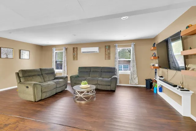 $378,000 | 107 Forest Hill Cove, Dale, TX 78616