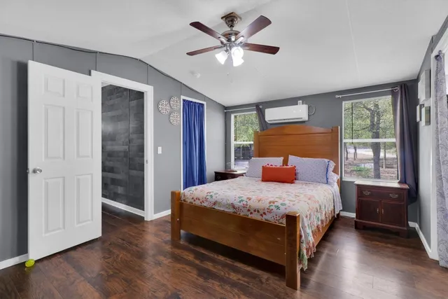 $378,000 | 107 Forest Hill Cove, Dale, TX 78616