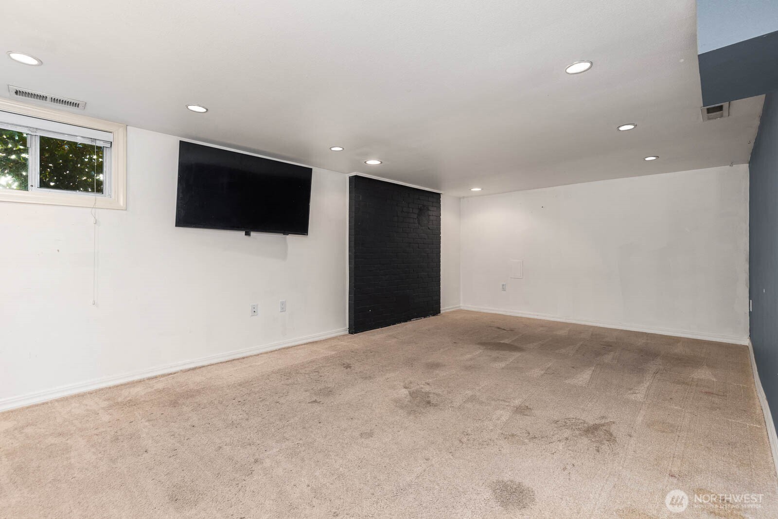 105 Wells Avenue North Renton, WA 98057 - Photo 12 of 23 Gallery Image 12