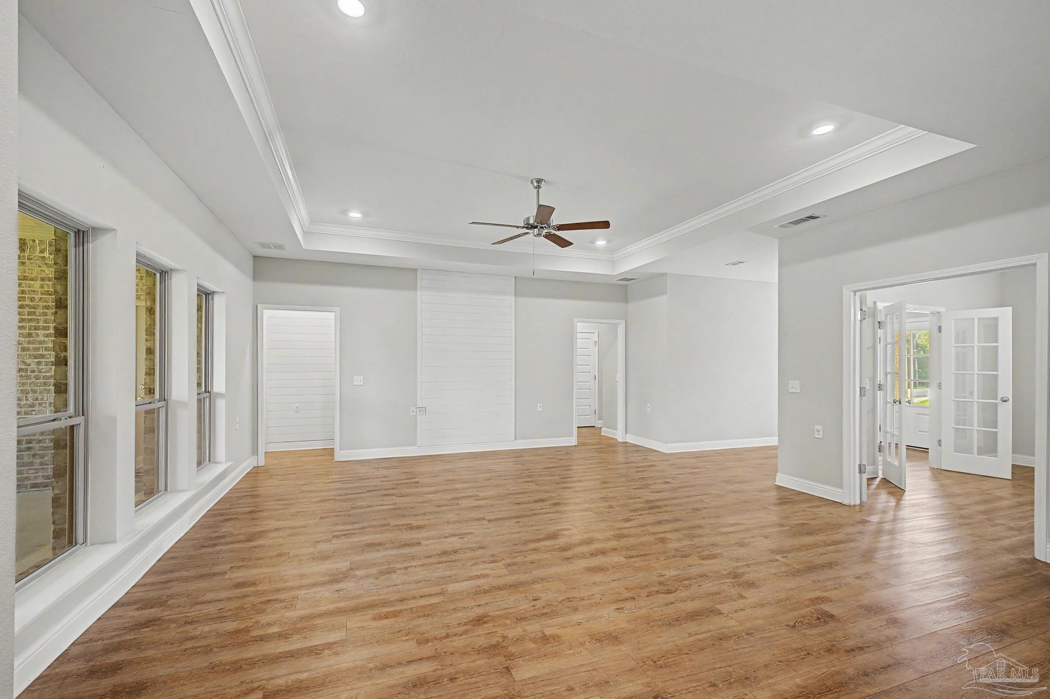 400 Broadleaf Circle Cantonment, FL 32533 - Photo 9 of 34