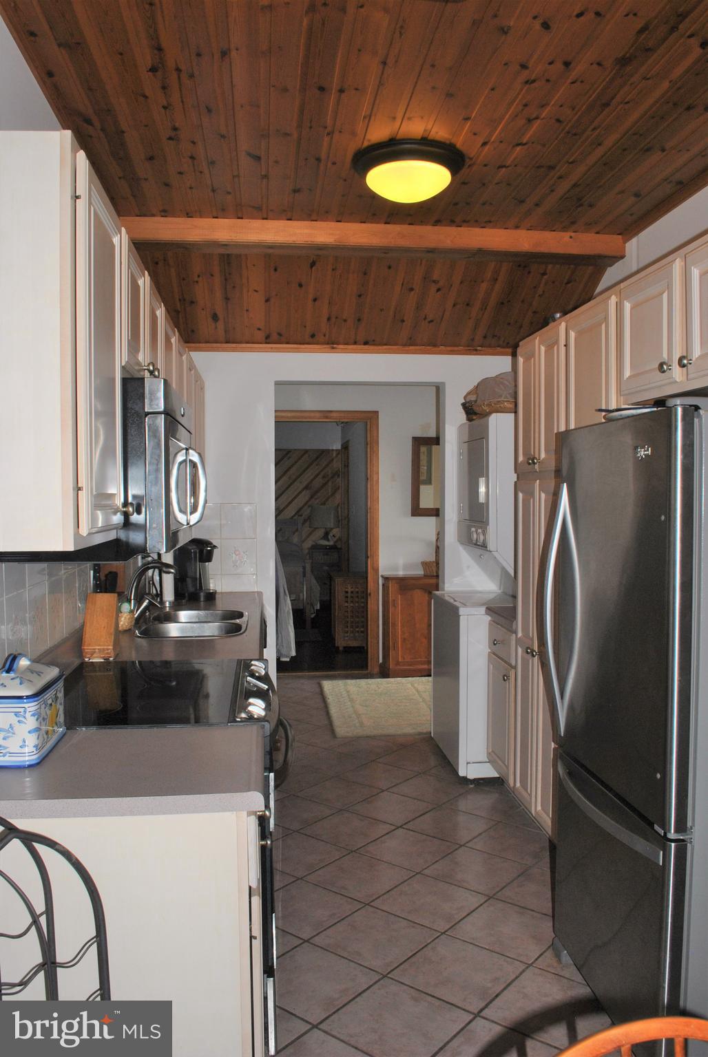 4910 Huntingfield Road Rock Hall, MD 21661 - Photo 12 of 29 Galley kitchen
