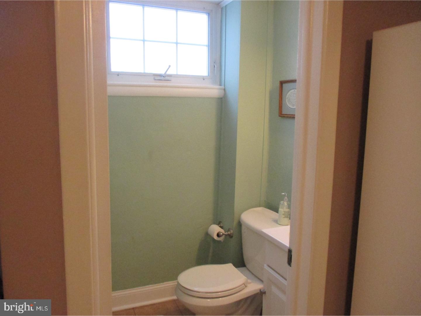 344 Parham Road Springfield, PA 19064 - Photo 19 of 23 Half Bath