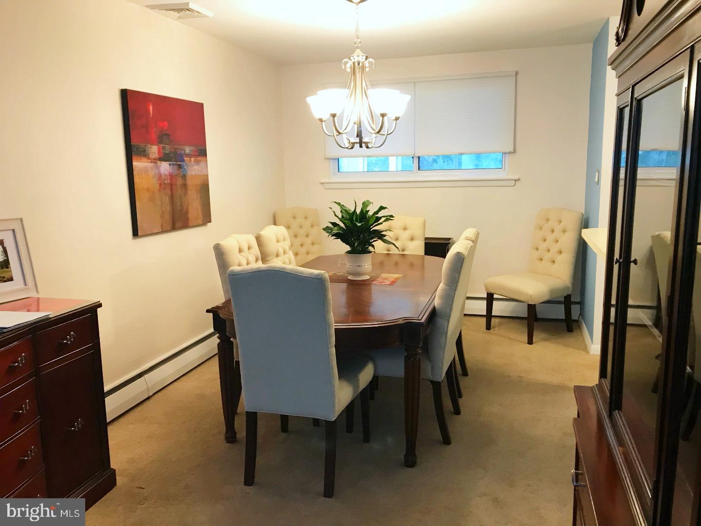 344 Parham Road Springfield, PA 19064 - Photo 8 of 23 Dining Room