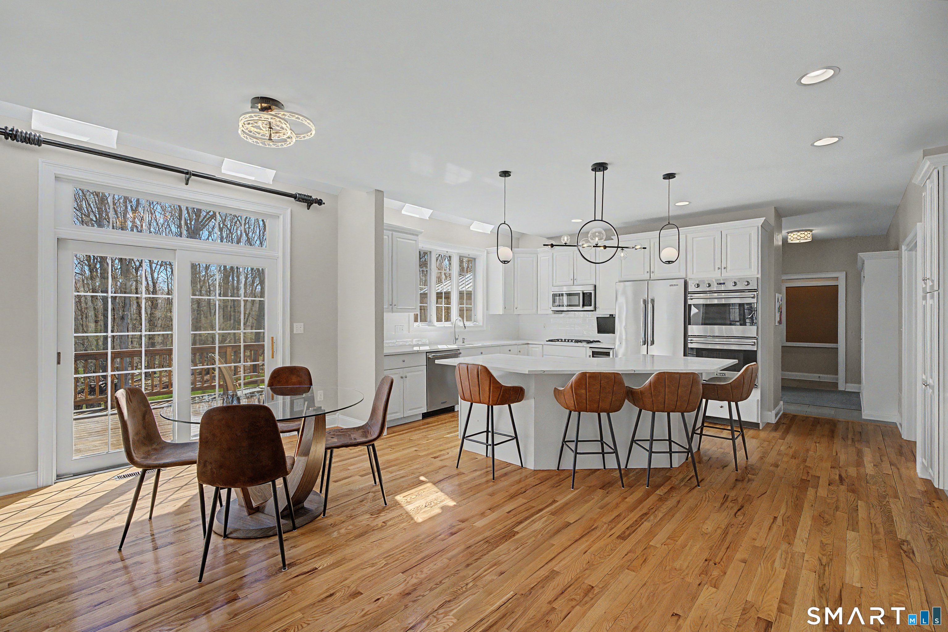 7 Caleb Court Guilford, CT 06437 - Photo 12 of 40