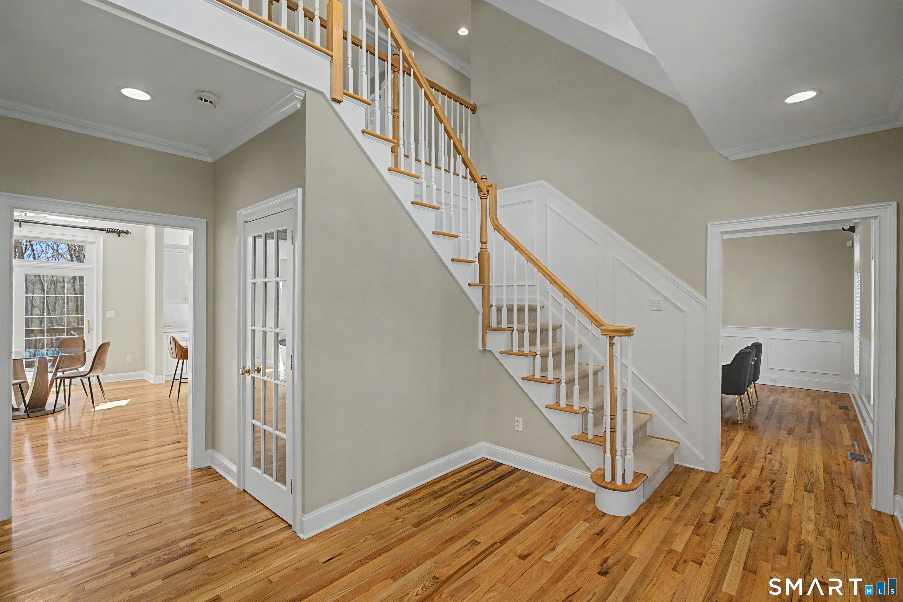 7 Caleb Court Guilford, CT 06437 - Photo 3 of 40