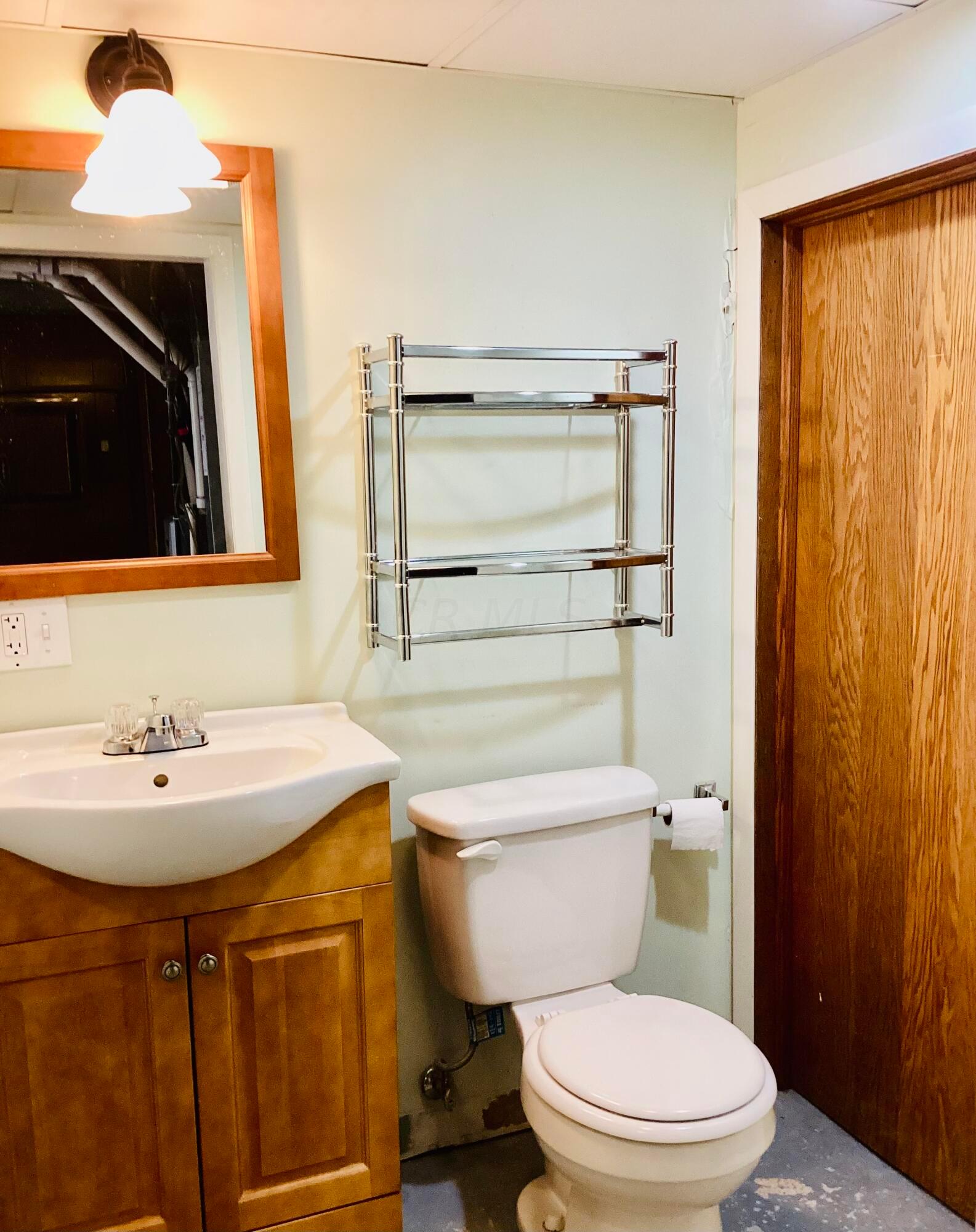 3984 Lynward Road Columbus, OH 43228 - Photo 20 of 34 Lower level full