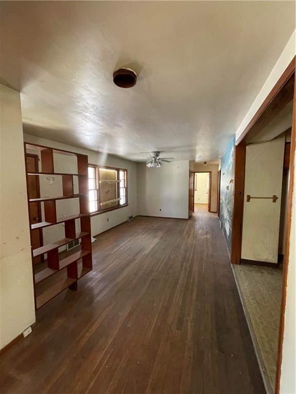 307 McClelland Road New Castle, PA 16102 - Photo 5 of 9