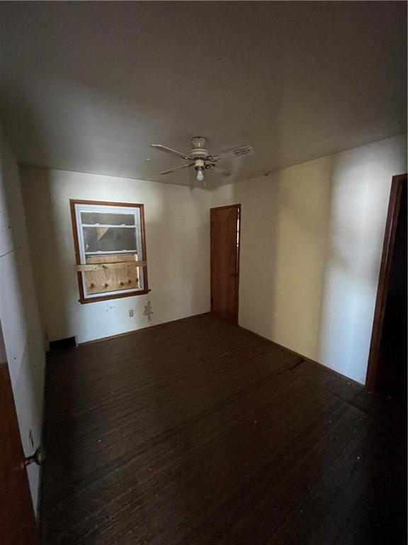 307 McClelland Road New Castle, PA 16102 - Photo 8 of 9