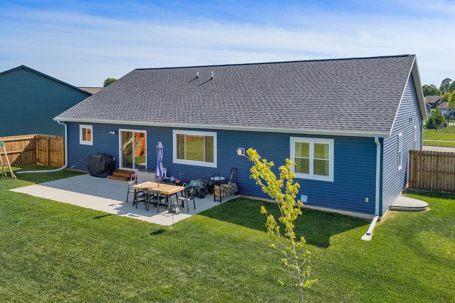 2055 Willow Run Reedsburg, WI 53959 - Photo 11 of 50