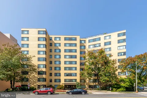 $225,000 | 5410 Connecticut Avenue Northwest, Unit 910, Washington, DC 20015