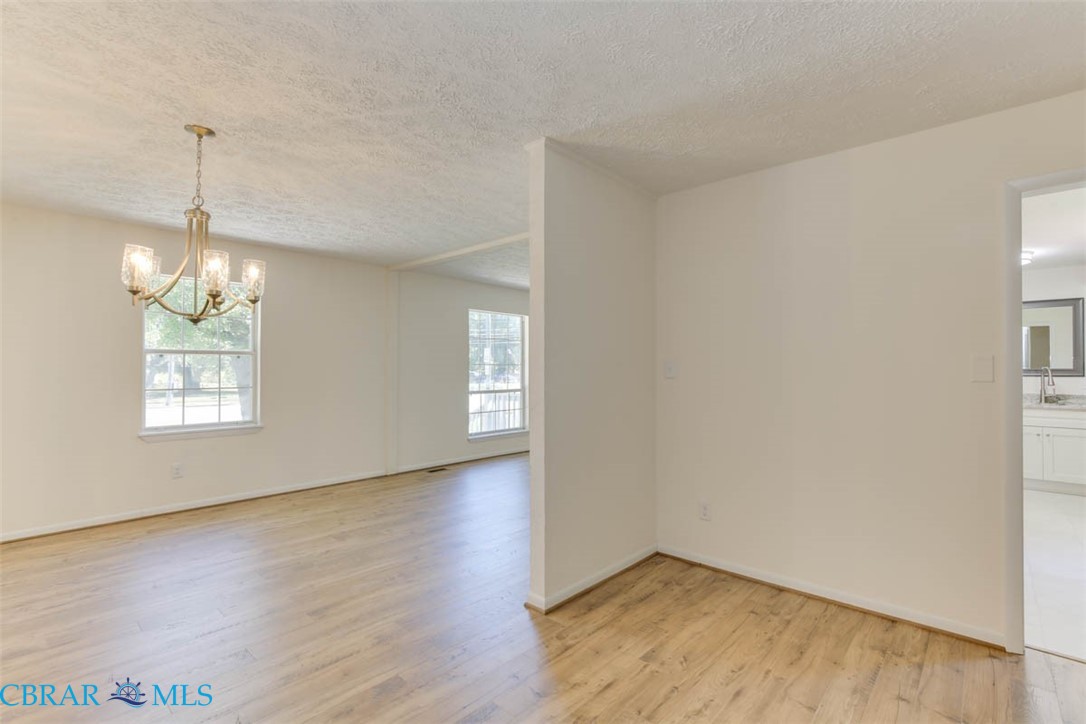 1419 Aberdeen Road Hampton, VA 23666 - Photo 13 of 37 Gallery Image 13