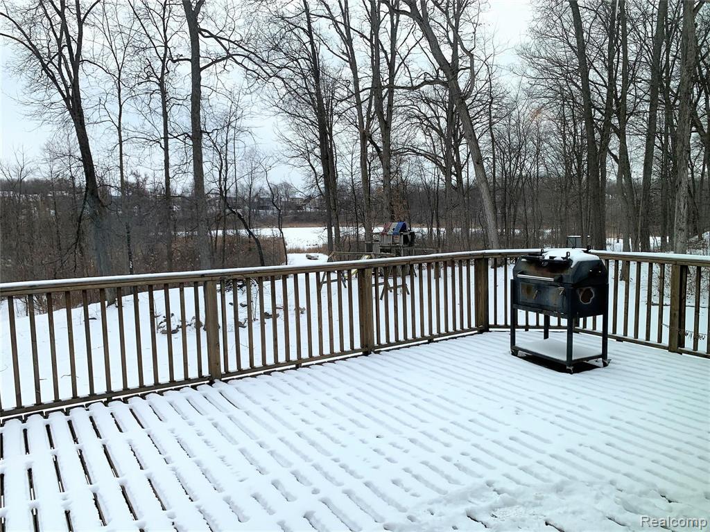 3532 Golf Club Road Howell, MI 48843 - Photo 13 of 30