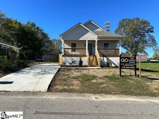 141 Baileyview Street Greer, SC 29651 - Photo 1 of 13