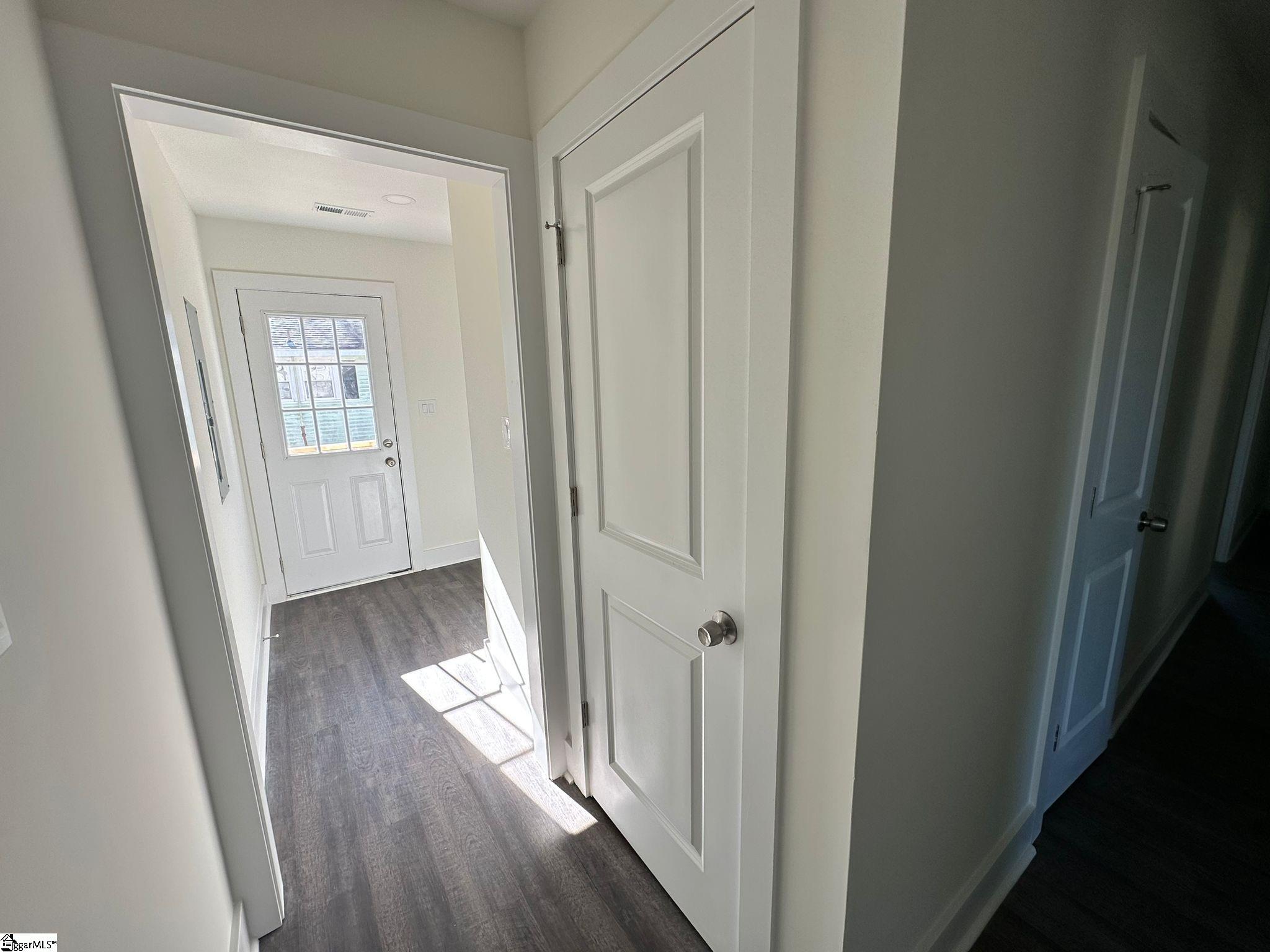 141 Baileyview Street Greer, SC 29651 - Photo 8 of 13