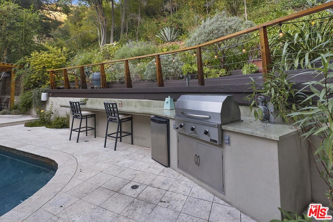 3600 Mandeville Canyon Road Los Angeles, CA 90049 - Photo 16 of 59